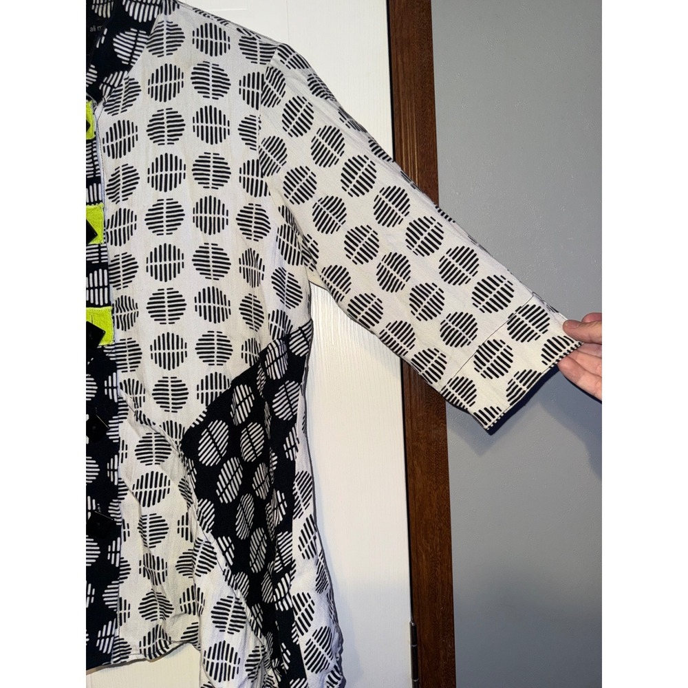 Ali Miles Black White Polka Dot Button Front Blouse Neon‎ Accent PS Art To Wear - Picture 5 of 16